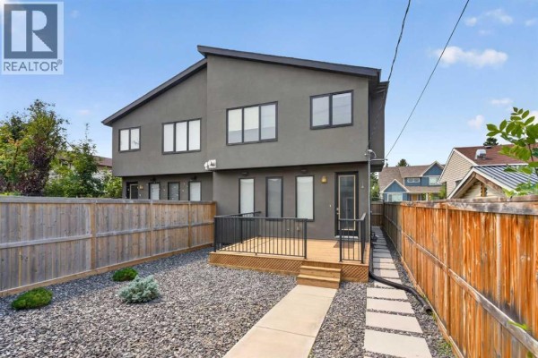 6pc Bathroom - 3318 Centre B Street Nw, Calgary, AB T2K0V6 Photo 4