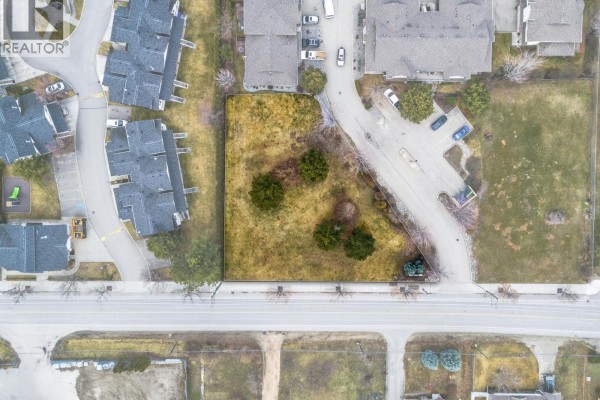 3318 Woodsdale Road, Lake Country, BC V4V1X6 Photo 5