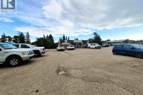 332 Broadway Street W, Yorkton, SK S3N0N6 Photo 3