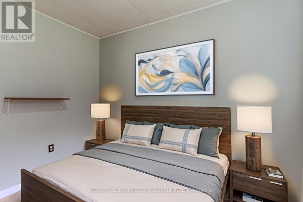 Primary Bedroom - 332 Champlain Road, Penetanguishene, ON L9M1S4 Photo 5
