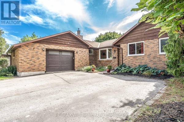 Office - 332 Widder Street E, St  Marys, ON N4X1A6 Photo 2