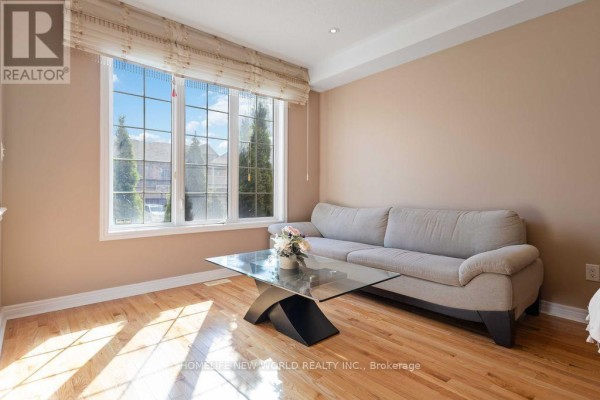 Primary Bedroom - 332 Williamson Road, Markham, ON L6E0H2 Photo 5