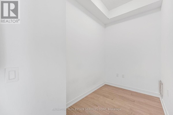 Den - 3320 - 8 Nahani Way, Mississauga, ON L4Z0C6 Photo 3