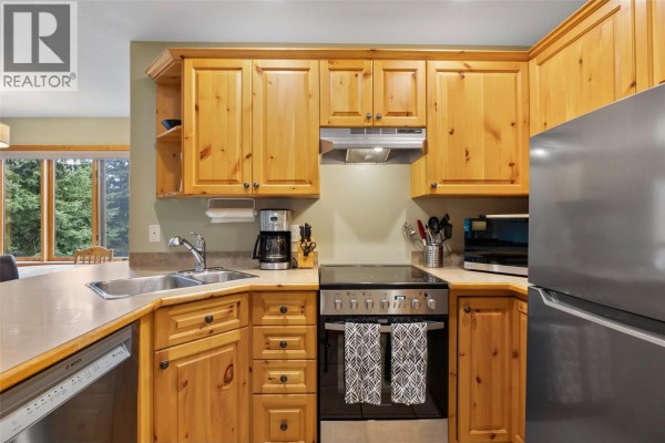 Kitchen - 3320 Village Place Unit# 38, Sun Peaks, BC V0E5N0 Photo 4