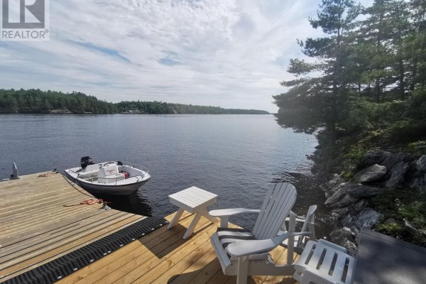 Primary Bedroom - 333 Healey Lake W/a, The Archipelago, ON P0C1H0 Photo 4
