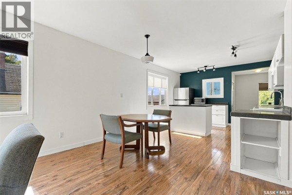 4pc Bathroom - 333 J Avenue S, Saskatoon, SK S7M2A4 Photo 5