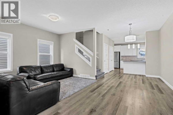 333 Ravenstern Link Se, Airdrie, AB, photo 2