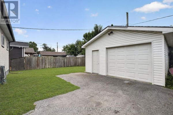 3pc Bathroom - 333 Simpson Avenue, Welland, ON L3B4Y7 Photo 2