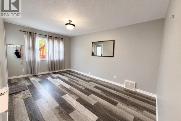 Bedroom - 333 Victoria Street, Dalhousie, NB E8C2T7 Photo 5