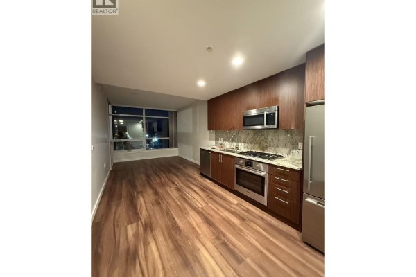 3333 Sexsmith Road, Richmond, BC, photo 2