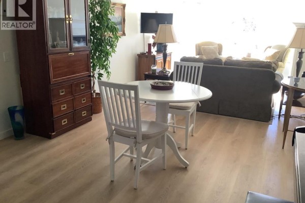 Dining room - 3338, 1818 Simcoe Boulevard Sw, Calgary, AB T3H3L9 Photo 2