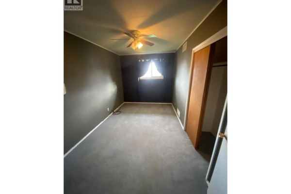 Living room - 3338 Brun Road, Lake Country, BC V4V1X4 Photo 5