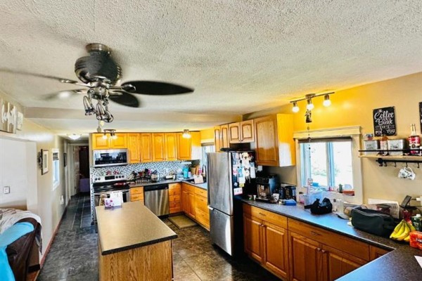 334 & 338, 14579 Twp Rd 680, Lac La Biche, AB, photo 2