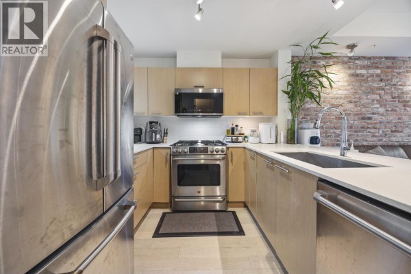 334 95 Moody Street, Port Moody, BC, photo 2