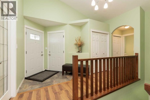 Primary Bedroom - 334 Mt Sunburst Way W, Lethbridge, AB T1K3J9 Photo 4