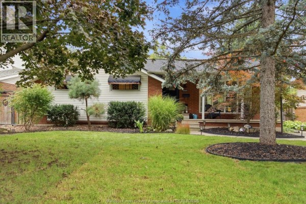 3343 St Patrick's Avenue, Windsor