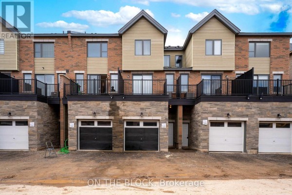 Great room - 3347 Sixth Line, Oakville, ON L6H0Y7 Photo 2