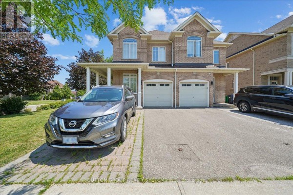 Loft - 3348 Sunlight Street, Mississauga, ON L5M0G8 Photo 2