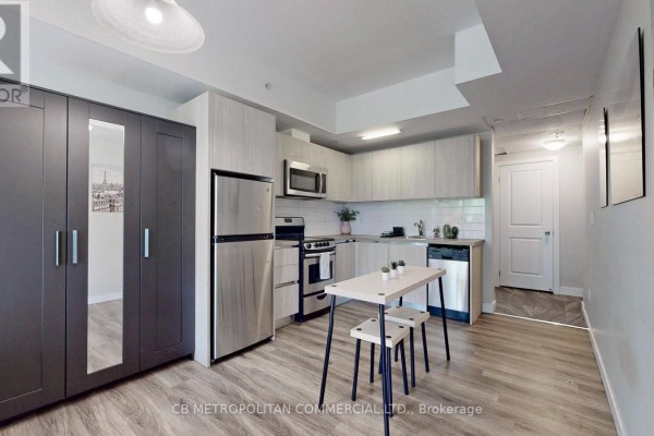 335 College Street, Toronto, ON, photo 3
