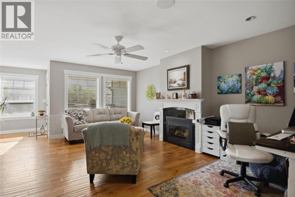 Recreation room - 335 Cougar Road, Kamloops, BC V2C6V1 Photo 5