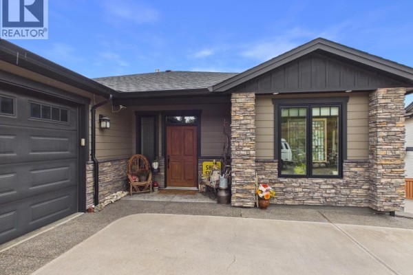 335 Mandarino Place, Williams Lake, BC, photo 3