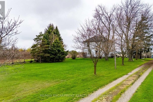 Primary Bedroom - 335 Mckenzie Road, Haldimand, ON N0A1H0 Photo 5