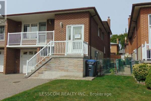 Sitting room - 335 Royal Salisbury Way, Brampton, ON L6V3G4 Photo 2