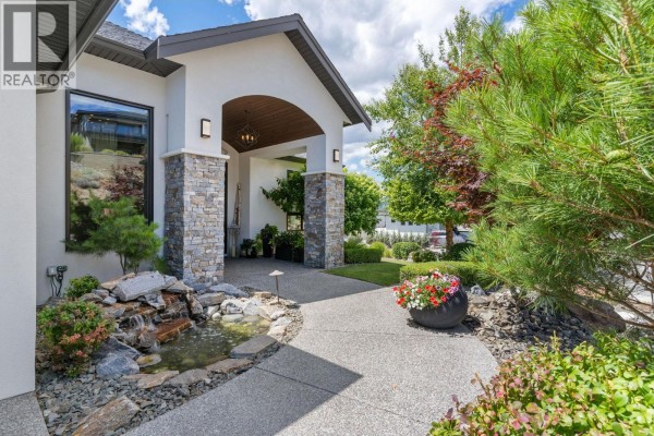 Bedroom - 3350 Vineyard View Drive, West Kelowna, BC V4T3M3 Photo 4