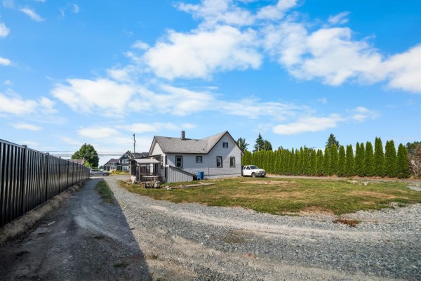 33508 Huntingdon Road, Abbotsford, BC V2S7Z5 Photo 2