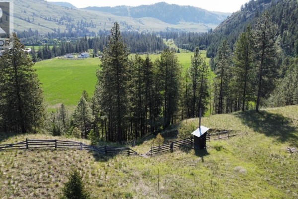 3352 3 Highway, Rock Creek, BC V0H1Y0 Photo 4