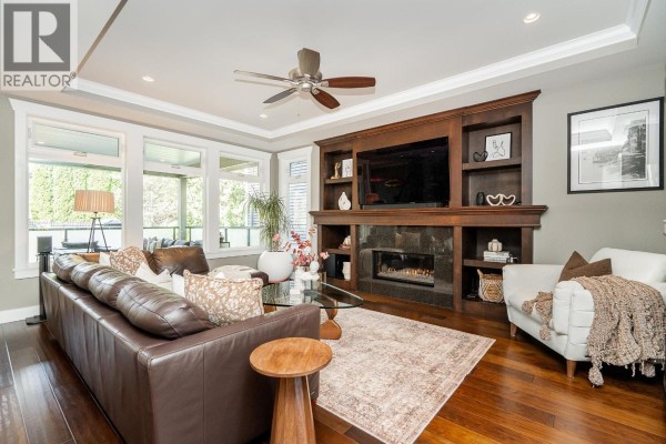 3353 Mason Avenue, Coquitlam, BC V3B7M9 Photo 4