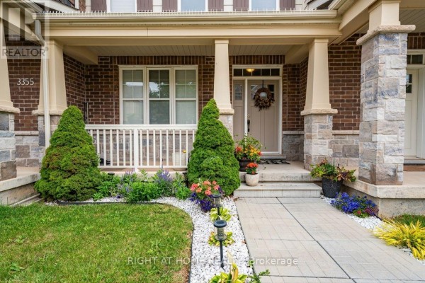 3353 Vardon Way, Oakville, ON L6M1R6 Photo 3