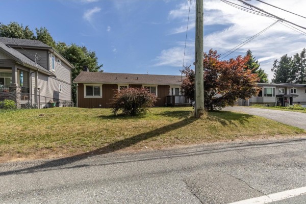 33530 Cherry Avenue, Mission, BC V2V2V4 Photo 2