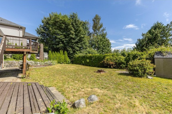 33530 Cherry Avenue, Mission, BC V2V2V4 Photo 4
