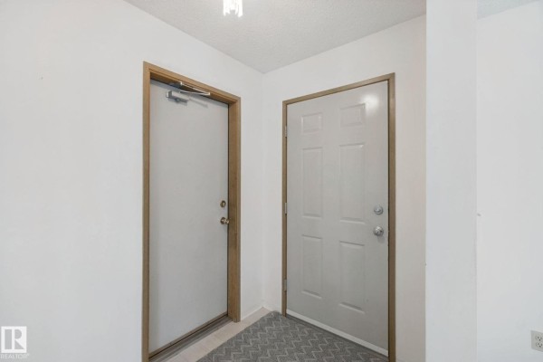 Primary Bedroom - 3355 145 Av Nw, Edmonton, AB T5Y2E9 Photo 5