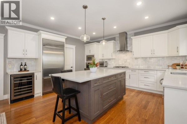 3357 Scotch Pine Avenue, Coquitlam, BC V3E0C4 Photo 5