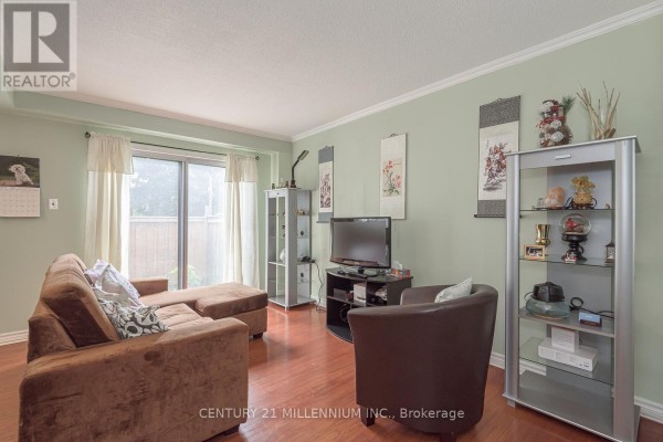 Primary Bedroom - 336 Fleetwood Crescent, Brampton, ON L6T2E7 Photo 4