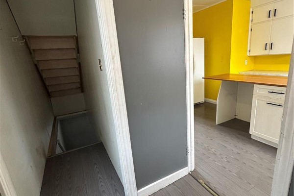 2pc Bathroom - 336 Mary Street, Canora, SK S0A0L0 Photo 4
