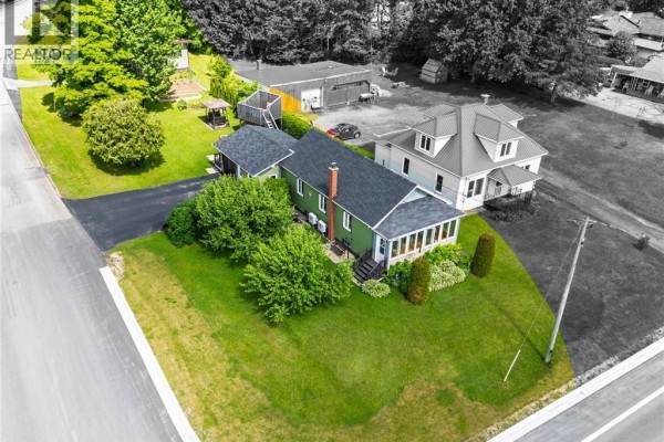 Sunroom - 336 Portage, Grand Sault/grand Falls, NB E3Z1M7 Photo 4