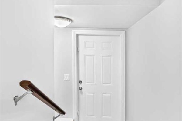 3pc Bathroom - 336 Saddlemont Boulevard Ne, Calgary, AB T3J3M9 Photo 5