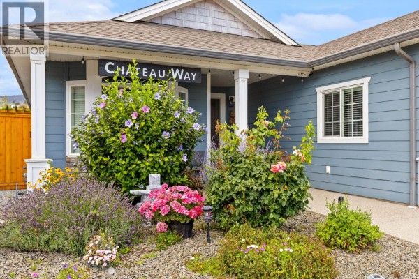 4pc Ensuite bath - 3360 Mimosa Drive, West Kelowna, BC V4T3A5 Photo 5