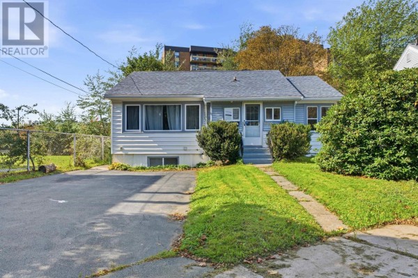 3360 St Andrews Avenue, Halifax