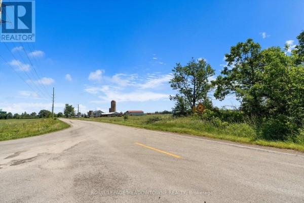 3365 South Grimsby Road 10, West Lincoln, ON L0R2A0 Photo 4