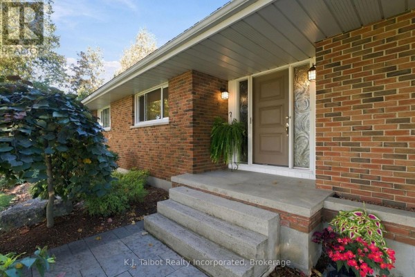 Recreational, Games room - 33696 Black's Point Road, Central Huron, ON N7A3X8 Photo 4