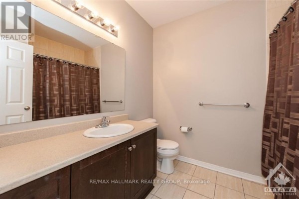 Bathroom - 337 - 49 Jardin Private, Ottawa, ON K1K2V8 Photo 5