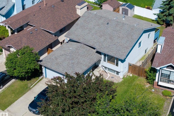 337 Pearson Cr Nw, Edmonton, AB, photo 2