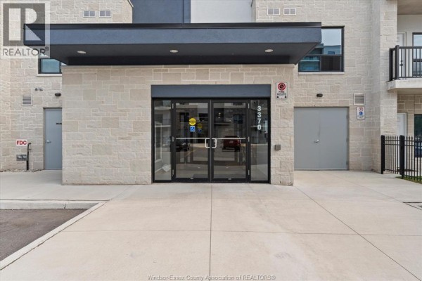 Den - 3370 Stella Crescent Unit# 532, Windsor, ON N8T0B9 Photo 4