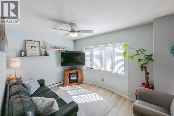 Bedroom - 3372 South Main Street Unit# 108, Penticton, BC V2A5J6 Photo 5