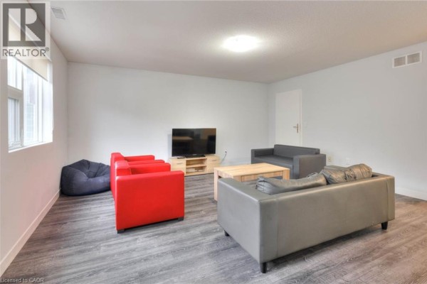 338 Albert Street Unit# 208, Waterloo, ON, photo 3