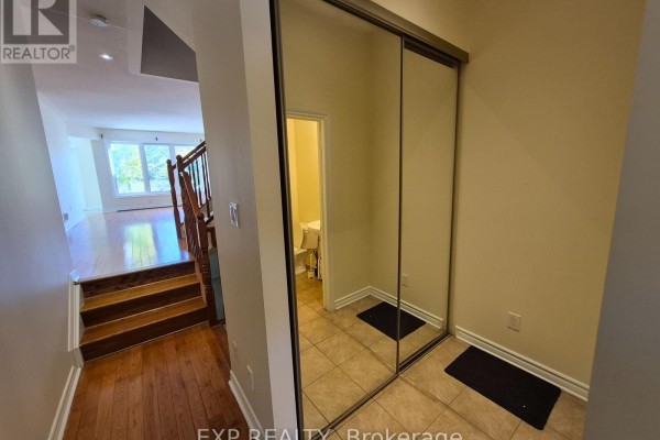 338 Forestbrook Street, Ottawa, ON K2K0B8 Photo 5